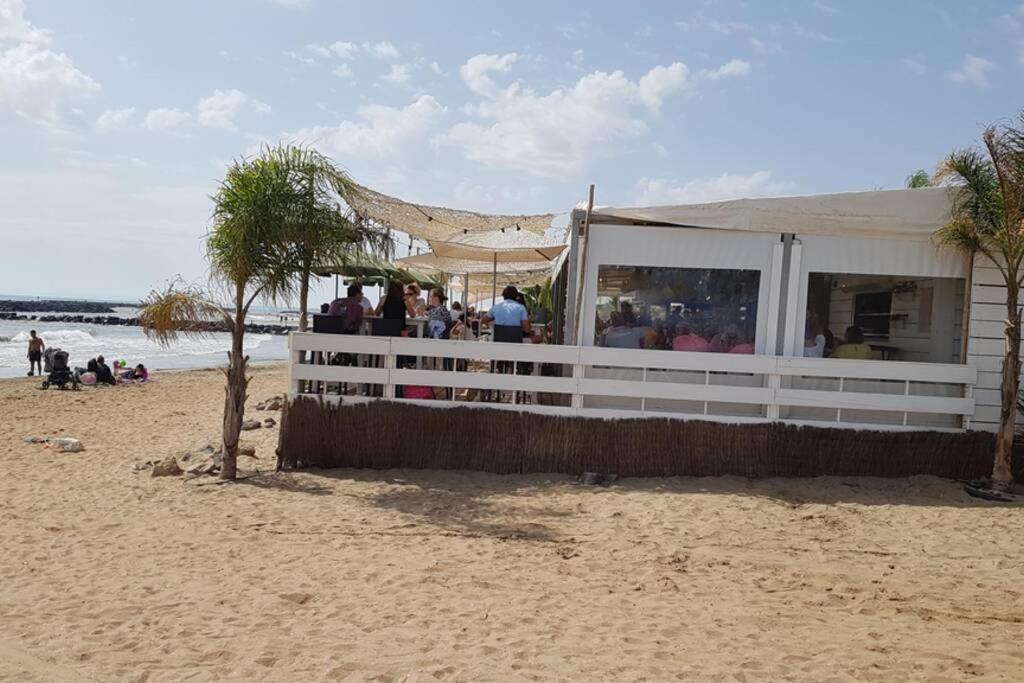 La Villa Vias